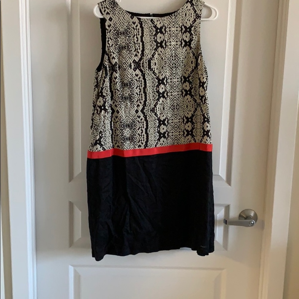 Printed linen dress